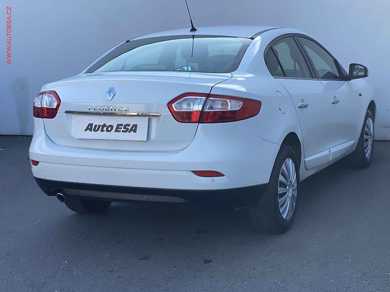 Renault Fluence (2012) 1.6 16V, AAC, tempo - fotka 4 z 16