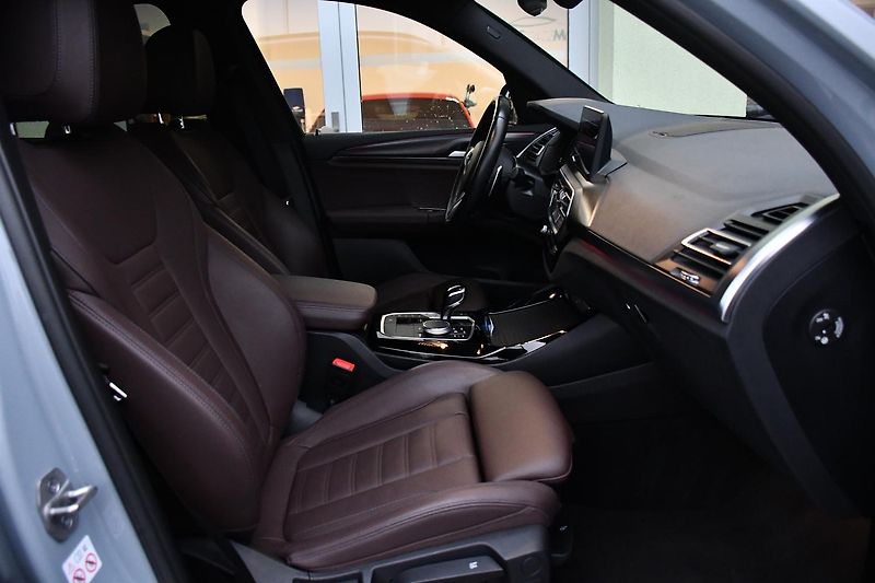 BMW X3 xDrive30d M-SPORT 1M ČR - fotka 18 z 41