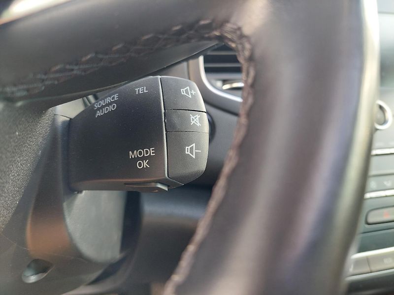 Renault Mégane (2018) IV. Bose TCe 130 - fotka 14 z 42