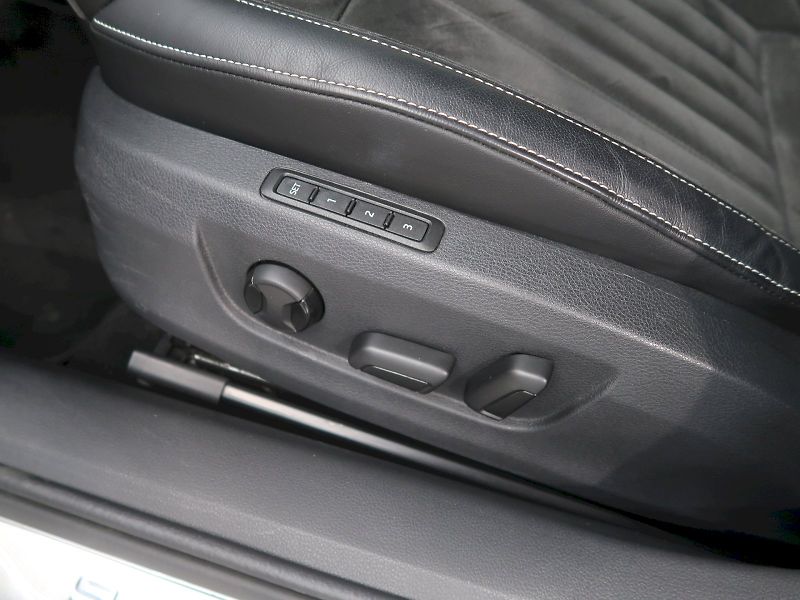 Škoda Superb (2022) STYLE 2.0TDI 147KW 4x4 DSG TAŽ - fotka 14 z 40