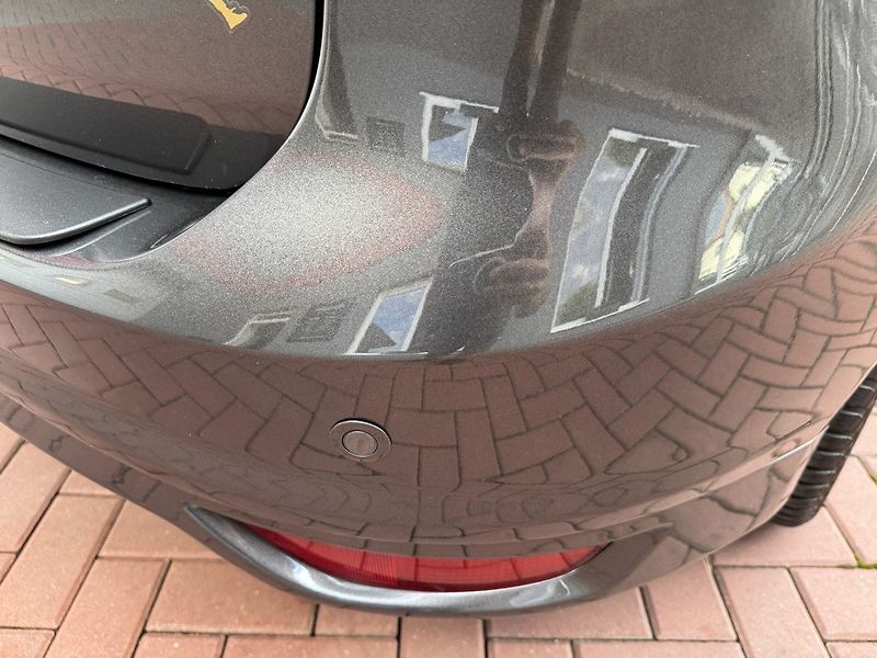 Ford C-MAX (2018) 1.5i Ecoboost Automat Xenony - fotka 40 z 48