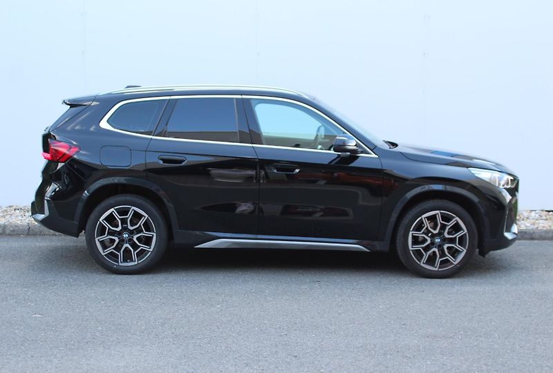 BMW X1 X1 sDrive18d - fotka 3 z 21