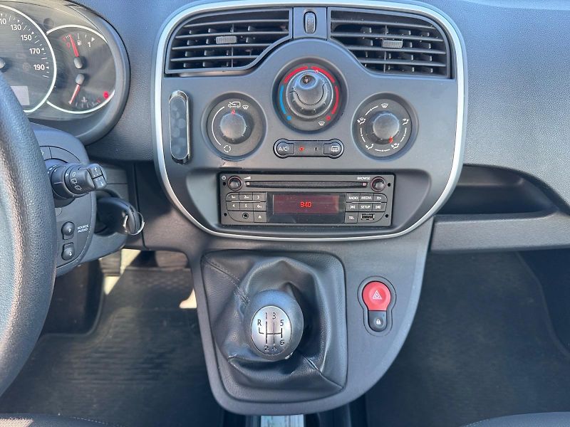Renault Kangoo (2021) ZEN 1.5BDCi 70kW CZ DPH - fotka 10 z 11