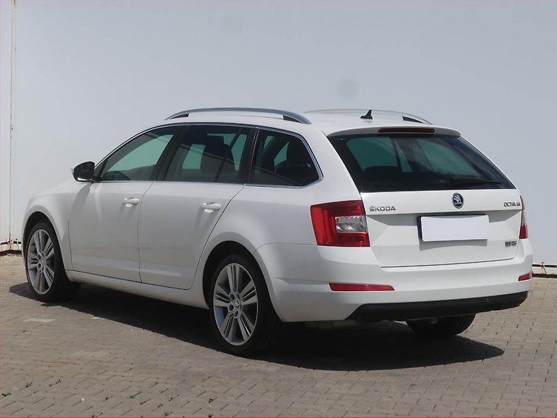 Škoda Octavia (2016) 2.0 TDI 4x4, 4X4, Serv.kniha - fotka 4 z 16