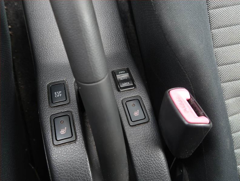 Suzuki SX4 (2009) 1.9 DDiS, 4X4, Serv.kniha - fotka 17 z 17
