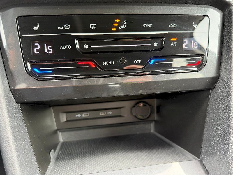 Volkswagen Tiguan Allspace (2022) 1.5 TSI 110 kW DSG Elegance - fotka 27 z 35