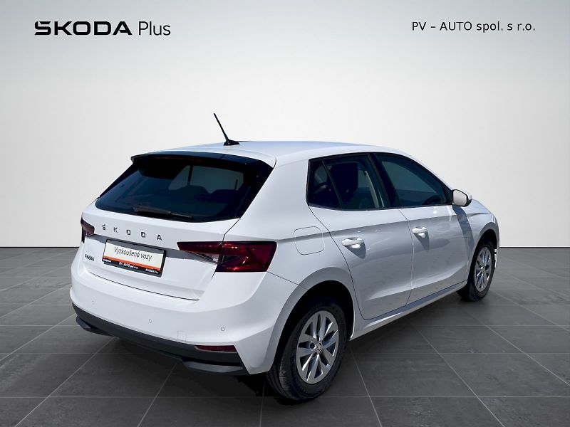 Škoda Fabia (2023) 1.0 TSI 81kW Style Plus - fotka 2 z 31
