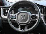 Volvo XC60 (2019) 2.0 D 4x4, R-design, AT, LED - náhled 14