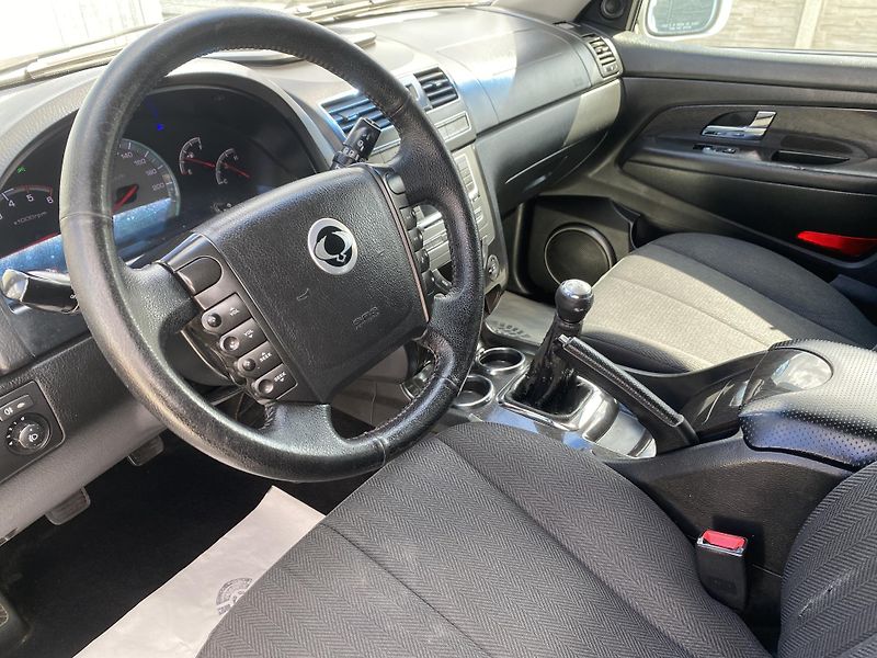 SsangYong Rexton 2.0CD-i 4x4 7M MAN 155PS 170KM - fotka 95 z 151