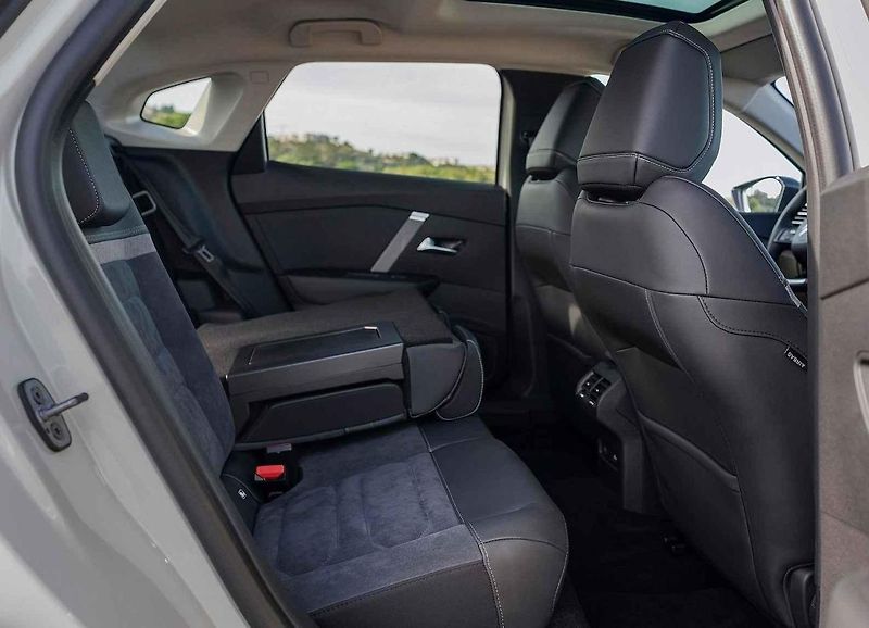 Citroën C4 X