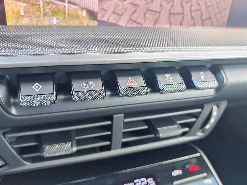Porsche 911 Carrera S, Chrono, BOSE - fotka 38 z 41