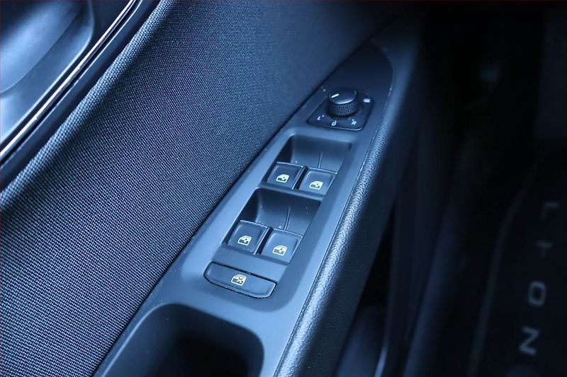 Seat Leon (2019) Xcellence 2.0 TDI, Automat - fotka 21 z 25