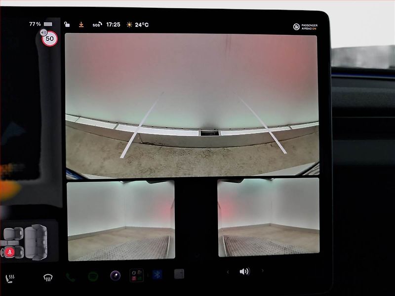 Tesla Model 3 (2024) Standard Range LFP, SoH 97% - fotka 17 z 17