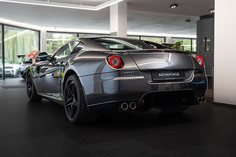 Ferrari 599 - fotka 4 z 19