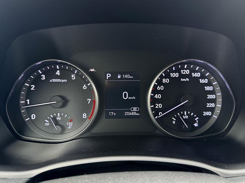 Hyundai i30 1,5 T-GDI DCT Smart Automat ČR - fotka 27 z 40