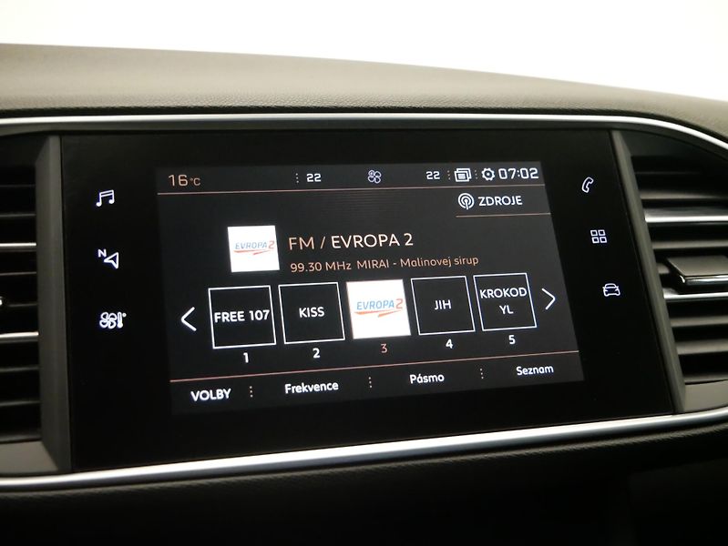 Peugeot 308 - fotka 19 z 30