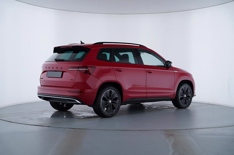 Škoda Karoq 2.0TSI 4x4 Sportline DCC Kůže - fotka 4 z 29