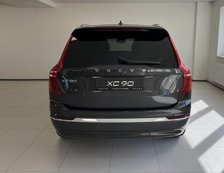 Volvo XC90 (2024) PLUS - fotka 4 z 10