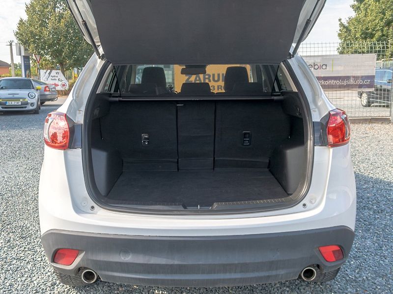 Mazda CX-5 (2016) 2.2D 110KW MAT - PERLEŤ - fotka 36 z 42