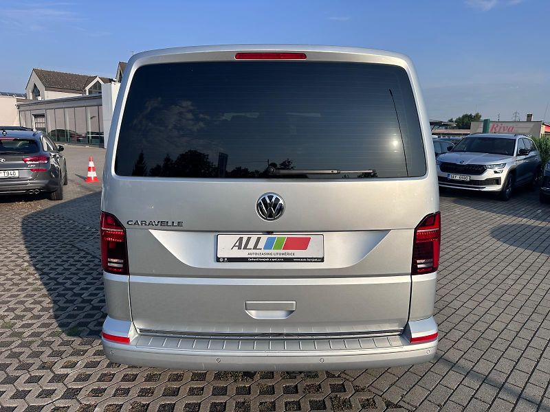 Volkswagen Caravelle 2.0 TDI DSG 110kW - fotka 7 z 17
