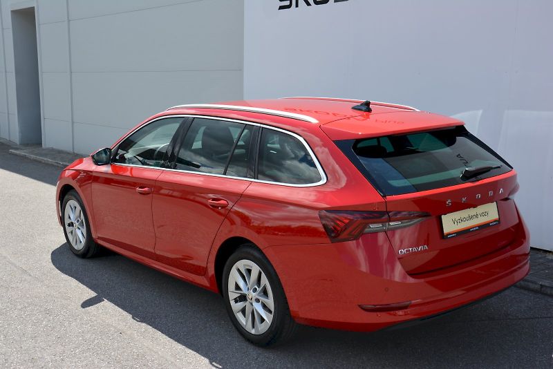 Škoda Octavia (2022) Combi 2.0 TDI 85 KW Style PLUS - fotka 7 z 26