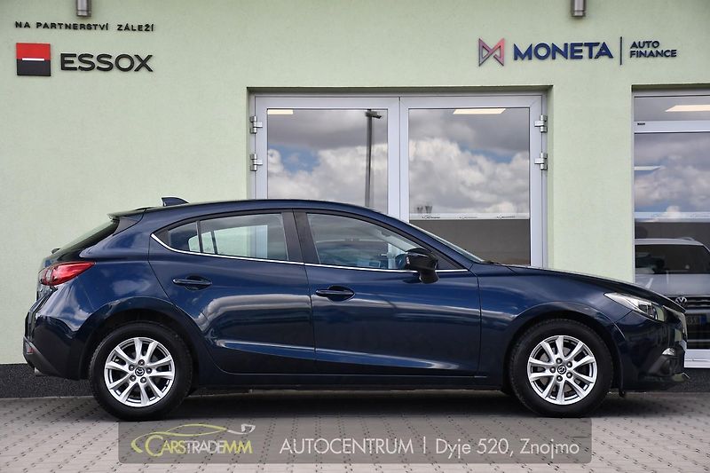 Mazda 3 2.0 SkyActiv-G120  - fotka 6 z 47