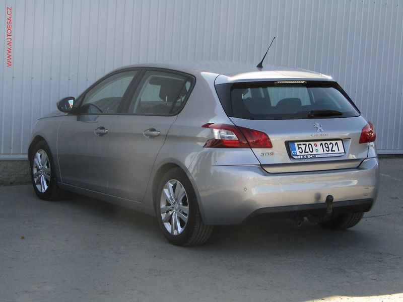 Peugeot 308 (2014) 1.6 HDi, ČR, AC, tempo, park - fotka 6 z 18