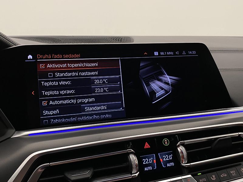 BMW X5 M50D xDrive CZ AUT REZERVACE - fotka 113 z 123