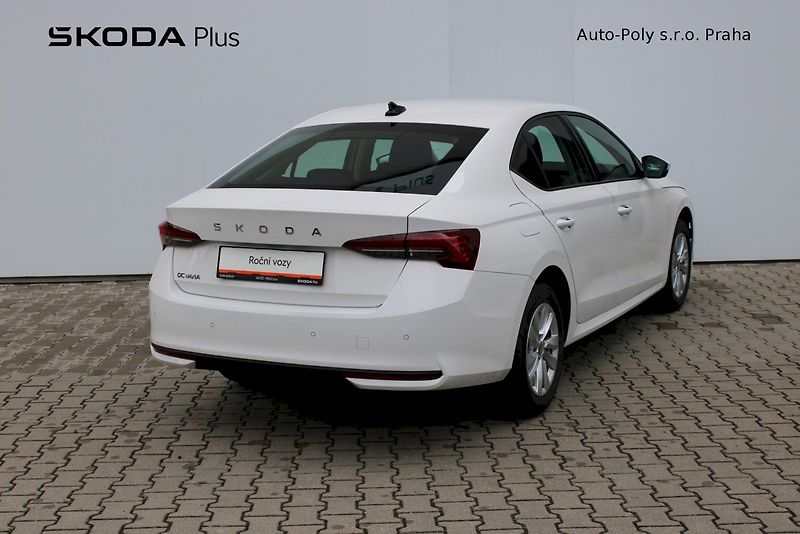 Škoda Octavia (2025) Selection 1.5 TSI 85kw m-HEV D - fotka 2 z 25