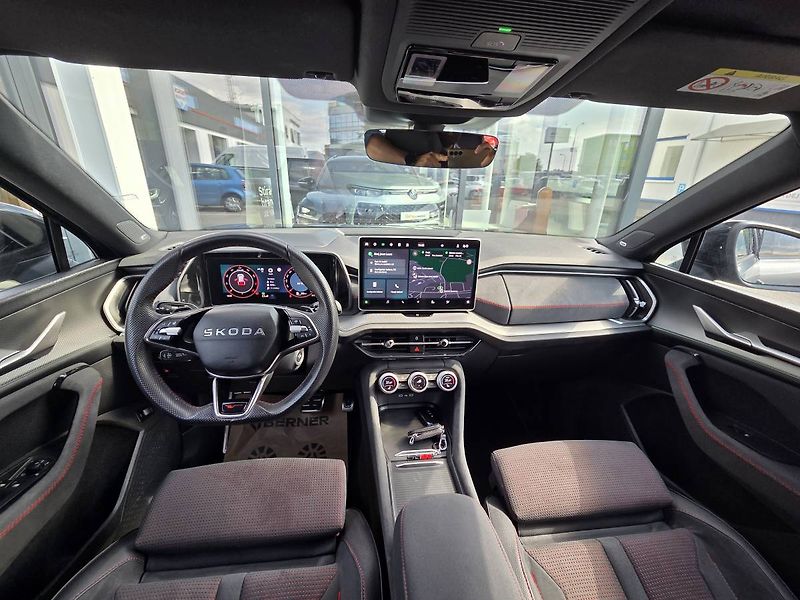 Škoda Kodiaq (2025) 2.0 TSI RS - fotka 12 z 46