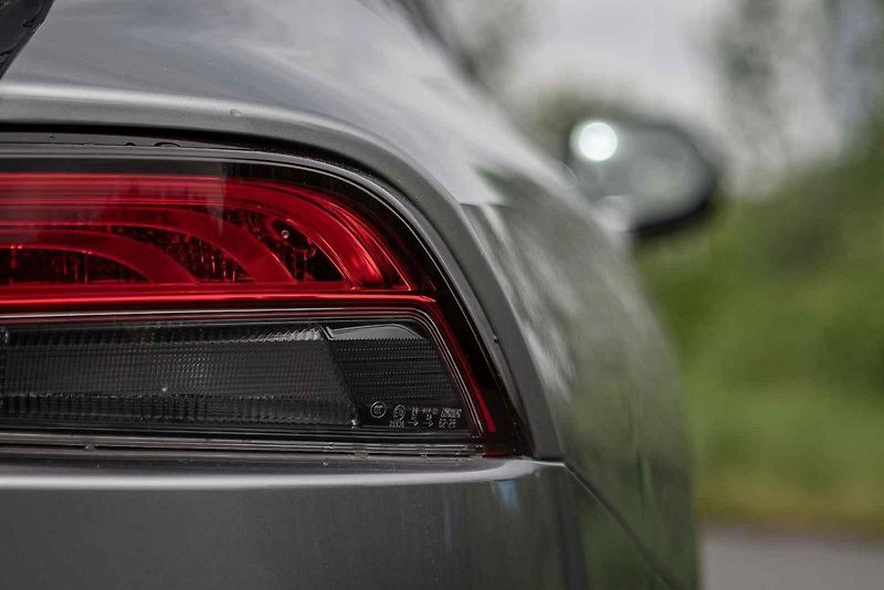 Auto na vodíkový pohon Toyota Mirai druhé generace, 18. května 2023, Ostrava.