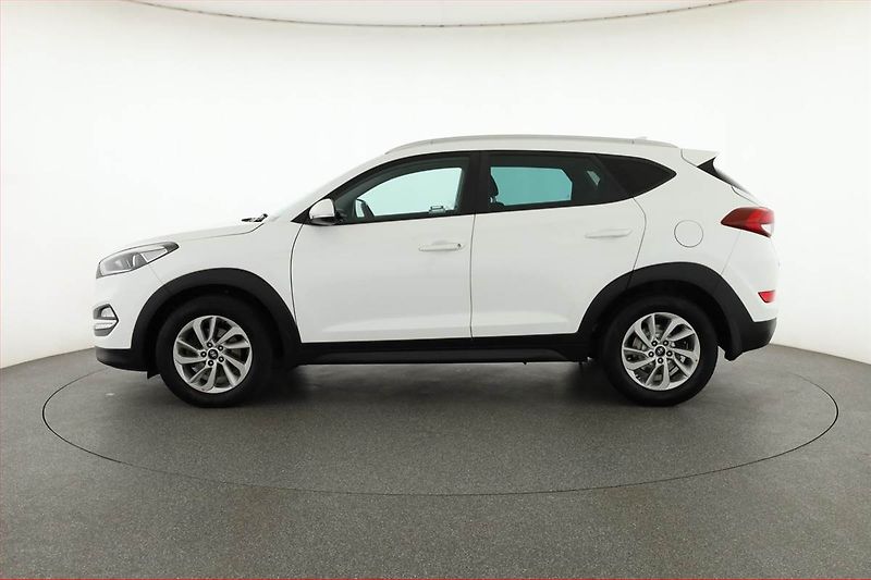 Hyundai Tucson (2016) 1.7 CRDi, Automat, Serv.kniha - fotka 3 z 17