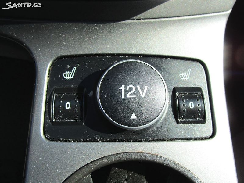 Ford Kuga 1,6-110KW-NOVÉ ROZVODY+OLEJ - fotka 21 z 26