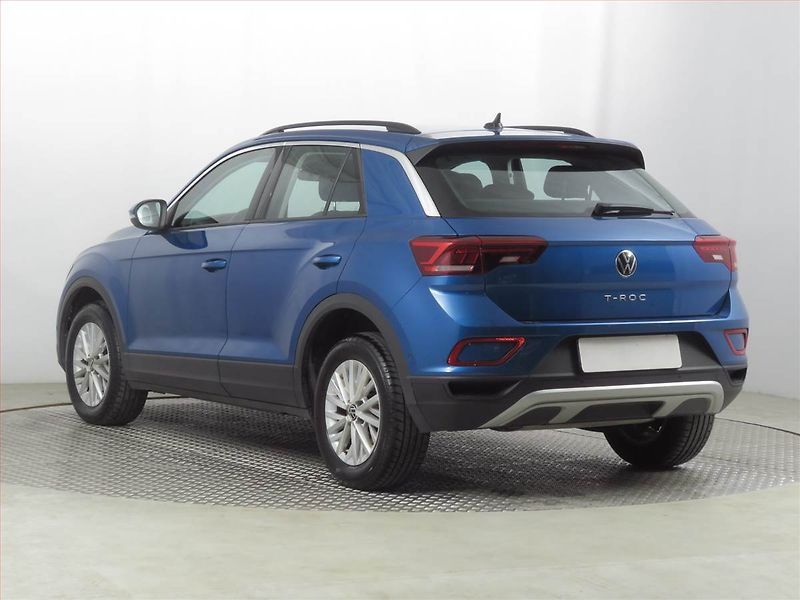 Volkswagen T-Roc (2022) 1.5 TSI - fotka 4 z 20