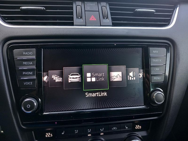 Škoda Octavia (2016) 2,0TDi 135kw RS 4x4  DSG NAVI  - fotka 35 z 48