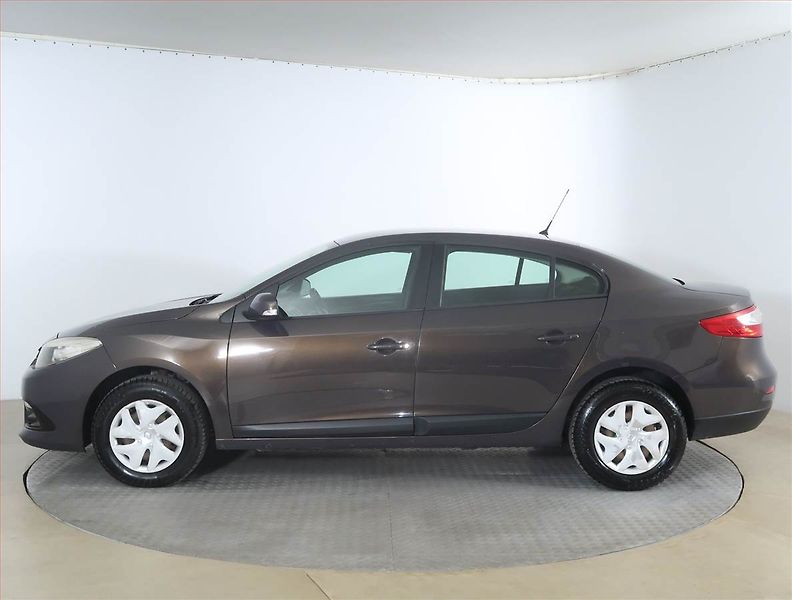 Renault Fluence (2014) 1.6 16V, Tempomat - fotka 3 z 15