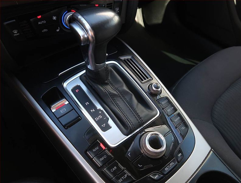 Audi A4 (2014) Ambition 2.0 TDI, Automat - fotka 12 z 18