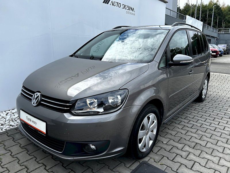 Volkswagen Touran (2011) 2.0 TDI 103kW DPF MP6 Comfortl - fotka 26 z 27