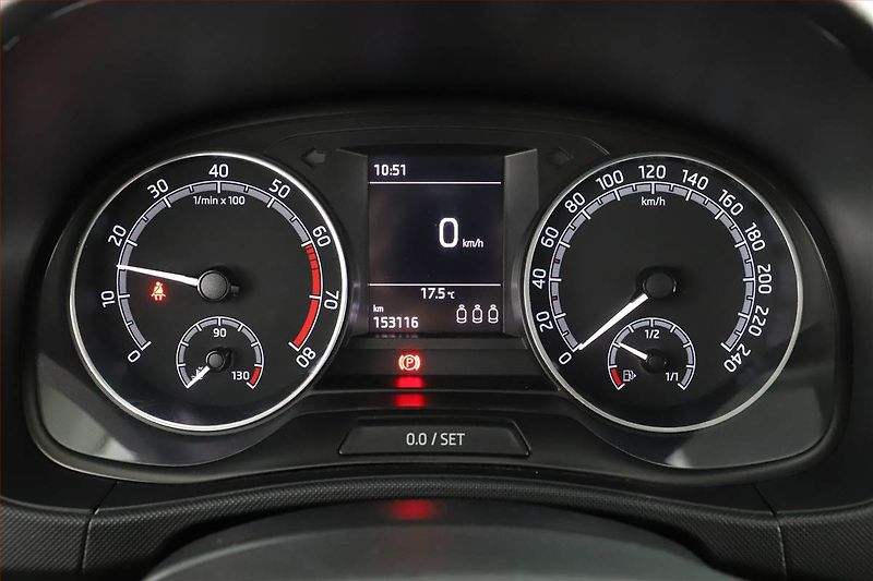 Škoda Fabia (2022) Ambition 1.0 TSI, ČR,1.maj - fotka 8 z 12