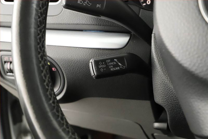 Volkswagen Sharan (2011) 2.0 TDI, Tempomat - fotka 13 z 15