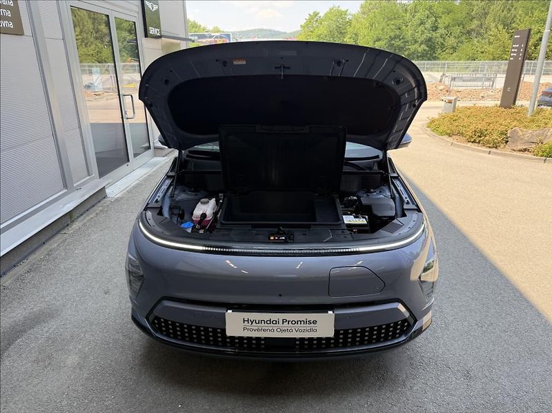 Hyundai Kona Power 65kWh  Style Premium - fotka 24 z 29