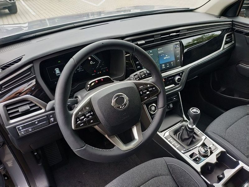 KGM Korando 1.5T, SMART,4WD, MT, SKLADEM - fotka 14 z 27