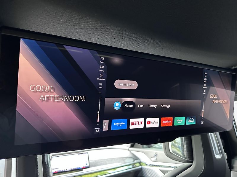 BMW i7 xDrive60 - fotka 30 z 31