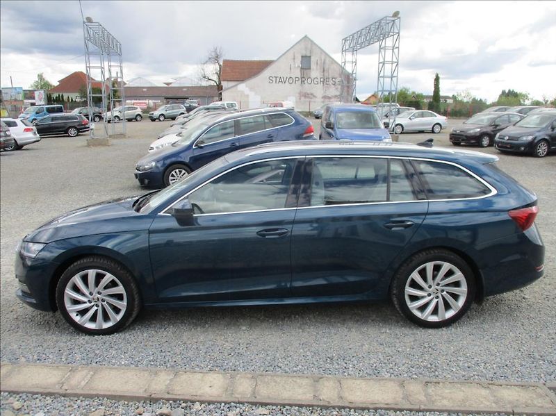 Škoda Octavia 2,0 TDI, Style,DSG,NAVI,CZ - fotka 8 z 45