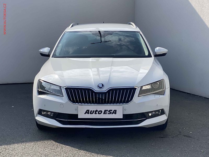 Škoda Superb (2016) 2.0 TDi, Style, kůže, +ALU - fotka 2 z 20