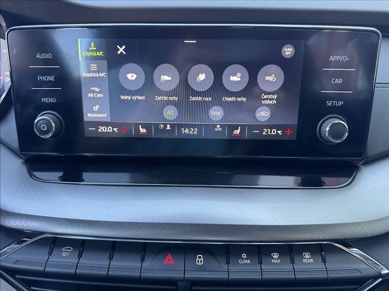 Škoda Octavia 2,0 TDI DPH 1.maj. původ ČR - fotka 44 z 50