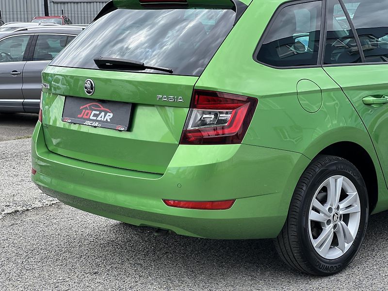 Škoda Fabia Style+ 1.0TSi KAMERA ČR 1.MAJ. - fotka 46 z 46