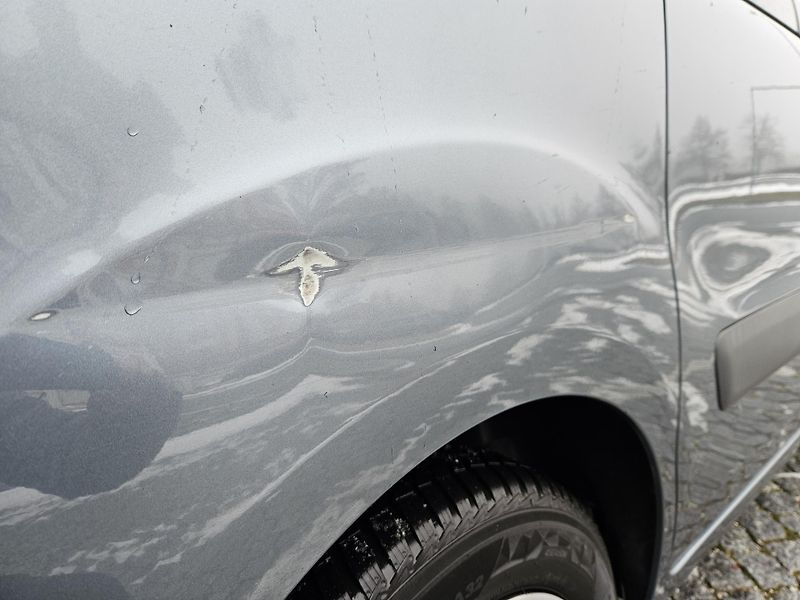 Citroën Berlingo (2013) 1.6 88kw, PĚKNÝ STAV,  SPLÁTKY - fotka 20 z 21