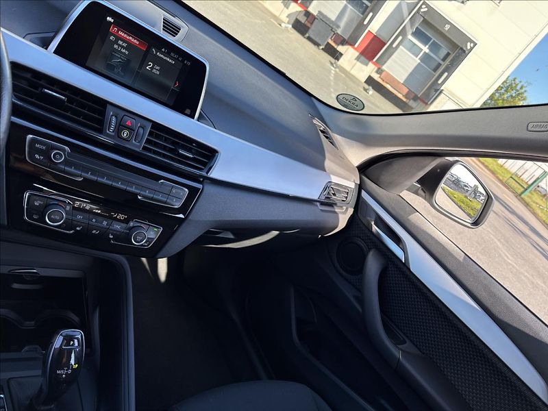 BMW X1 2,0 xDrive 18d 110kW - fotka 42 z 43