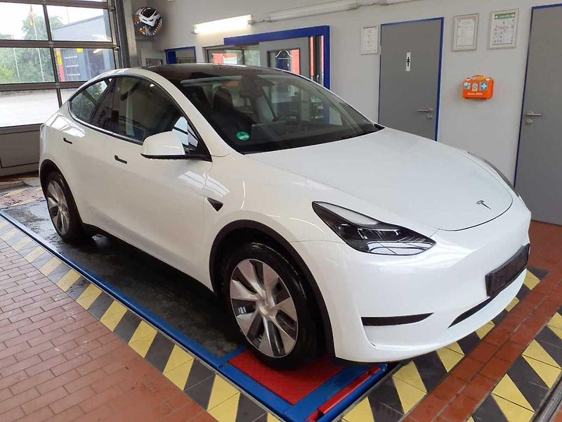 Tesla Model Y RWD 235kw 95,0 % - fotografie inzerátu